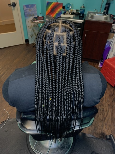 Large Knotless Braids